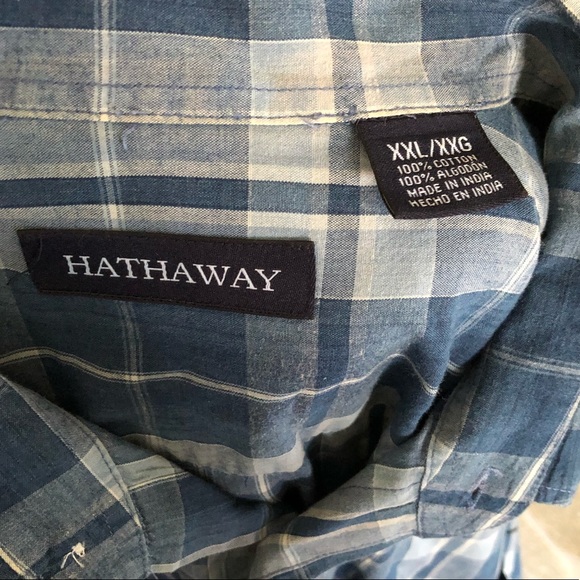 Button down - Picture 2 of 2